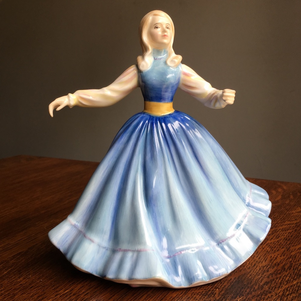 Royal Doulton Figurine | Jennifer 1981